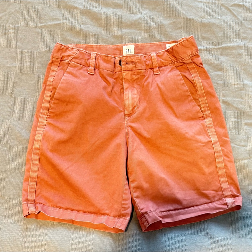GAP Girlfriend Chino Shorts – Size 00